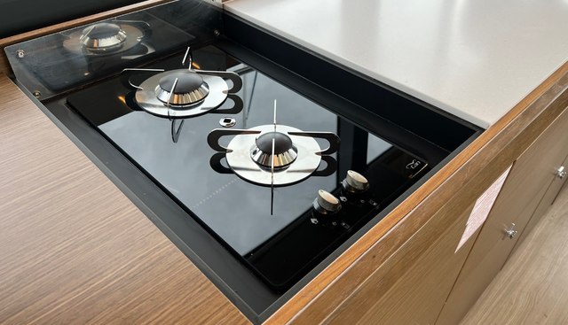 Mollie yacht for sale 20