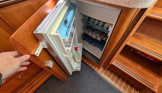 Lady Emily yacht for sale 30