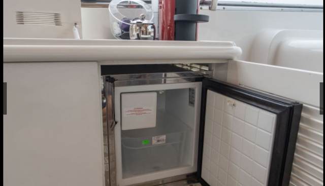 Mar Tina yacht for sale 23