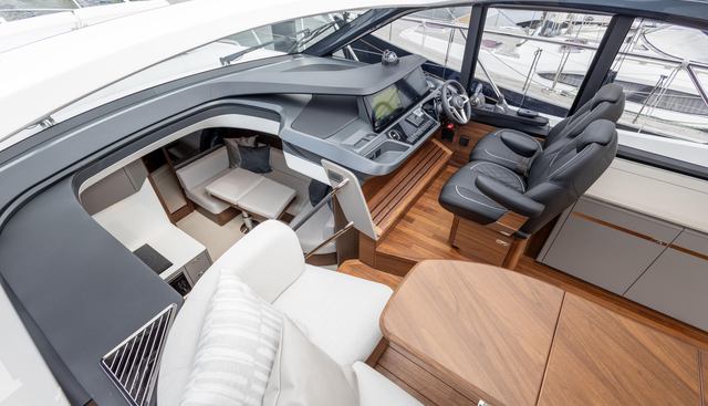 V50941 yacht for sale 13