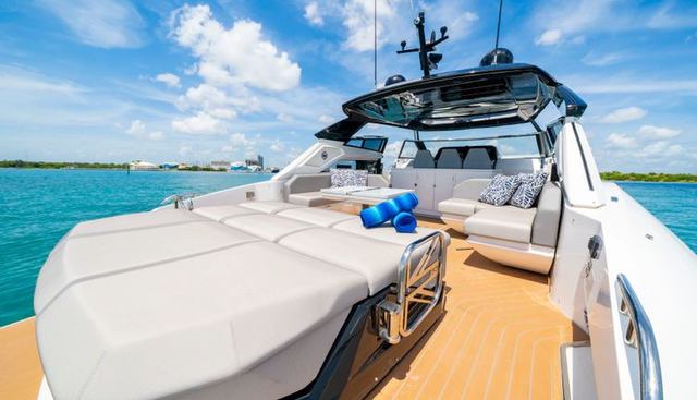 Fin yacht for sale 44