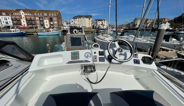 Aquamanda yacht for sale 34