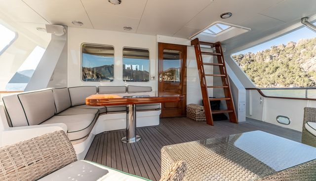 YOSMA yacht for sale 47