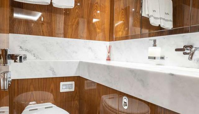 AFTER 8 II yacht for sale 23