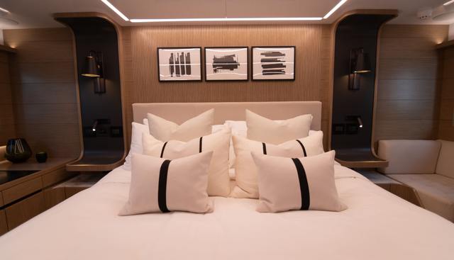 Bahari yacht for sale 47