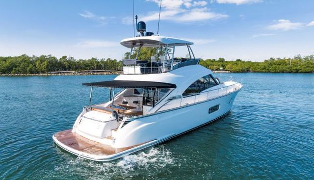 54 DAYBRIDGE yacht for sale 3