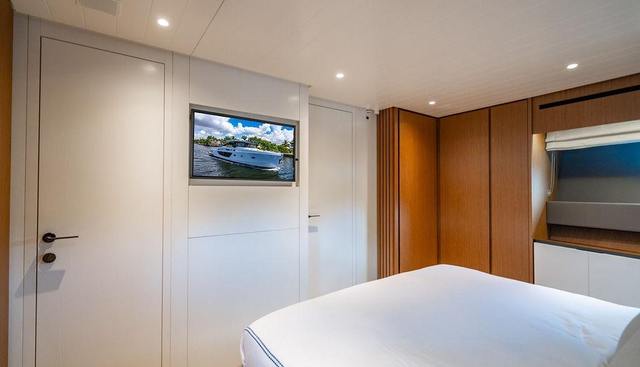 Snack Money yacht for sale 58