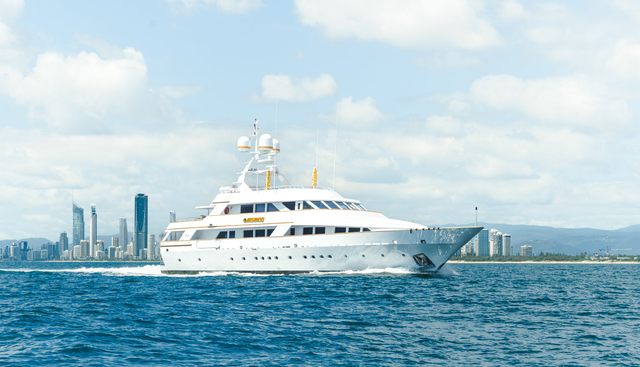 MISTRESS yacht for sale 19