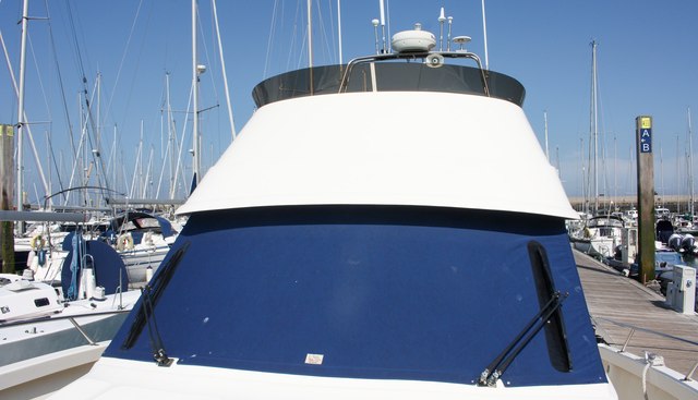 The Equator yacht for sale 12