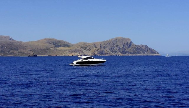 noname yacht for sale 13