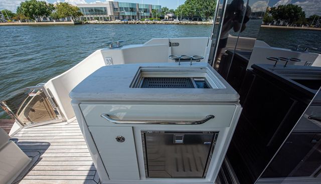 Bob 'N Around yacht for sale 20