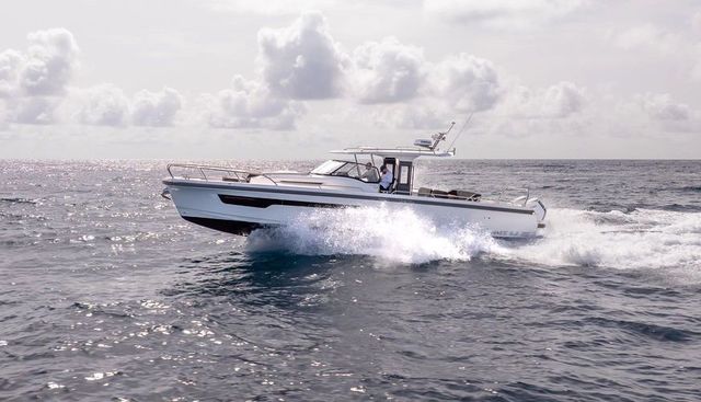 noname yacht for sale 4