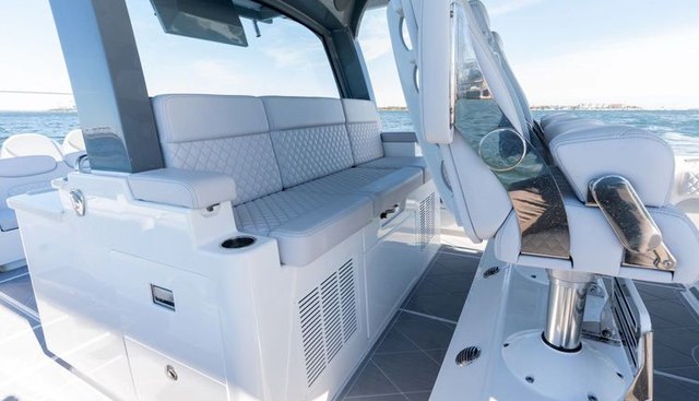 BELLA BROKA yacht for sale 32