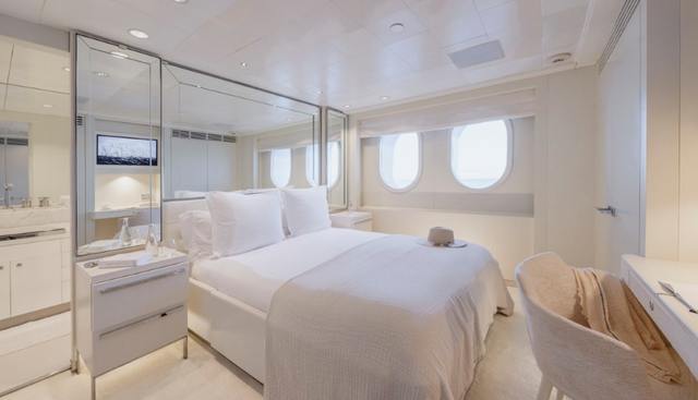 IDOL yacht for sale 23