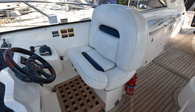 AMANA yacht for sale 15