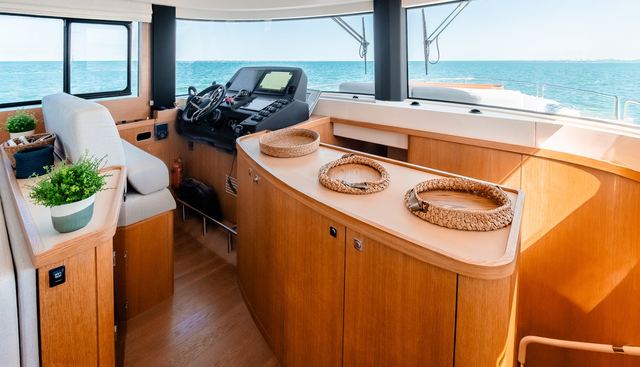 VIAKAREY yacht for sale 20