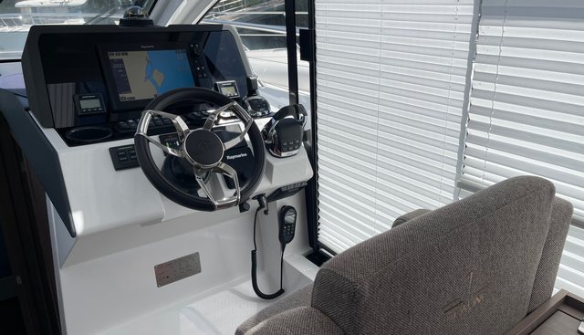 noname yacht for sale 7