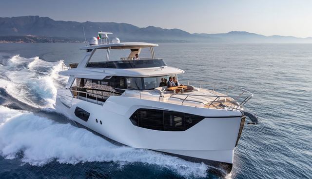 SATU 5 yacht for sale 4