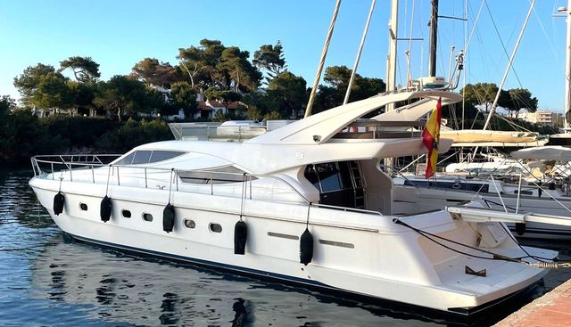 F620 yacht for sale 4