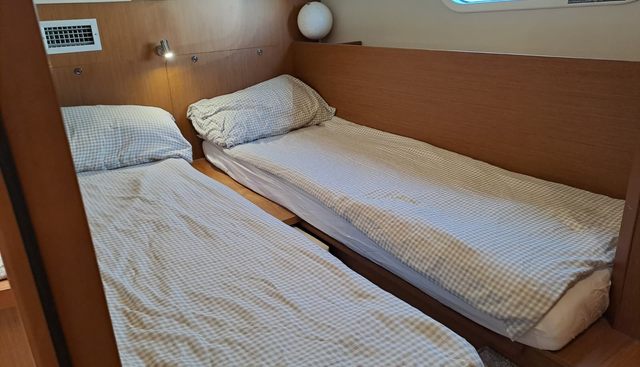 noname yacht for sale 3