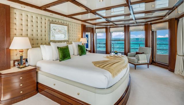 OCEANOS yacht for sale 25