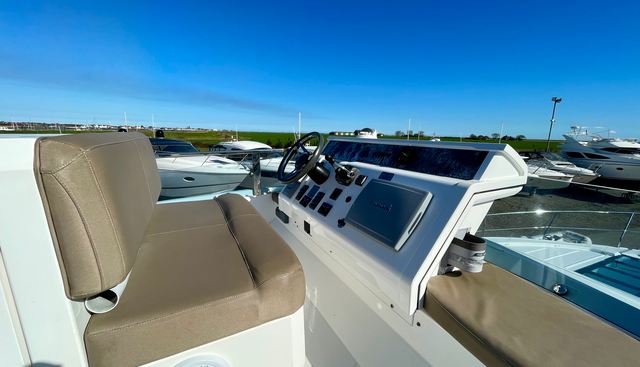 noname yacht for sale 48
