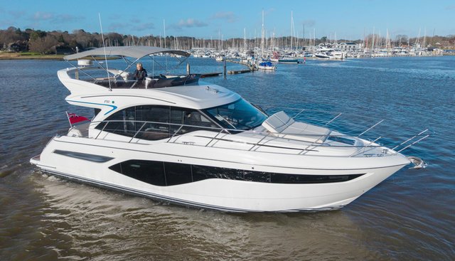 F50235 yacht for sale 9