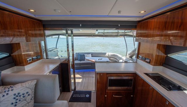 CNTRL-SALT-DEL yacht for sale 32