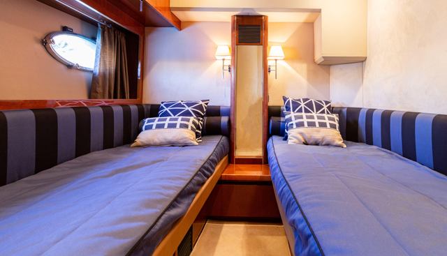 Siam yacht for sale 34