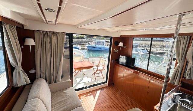 noname yacht for sale 10