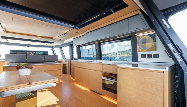 SIMON yacht for sale 17