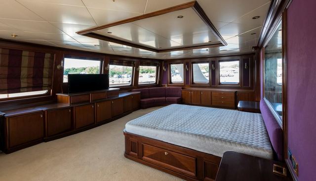 BIG ARON yacht for sale 8