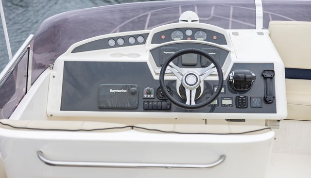 Krisal VII yacht for sale 37