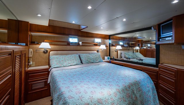 noname yacht for sale 32