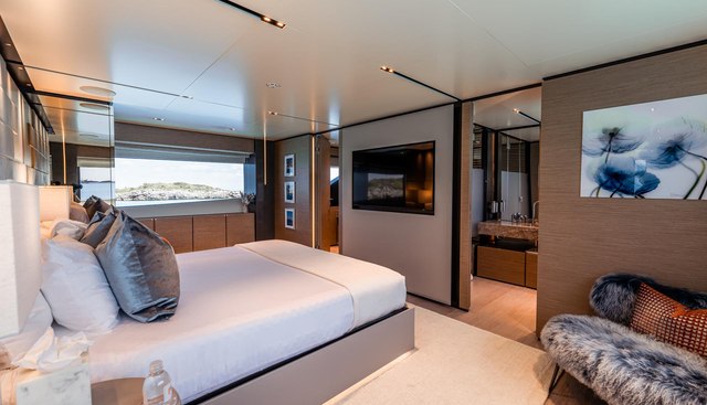 FIFI yacht for sale 25