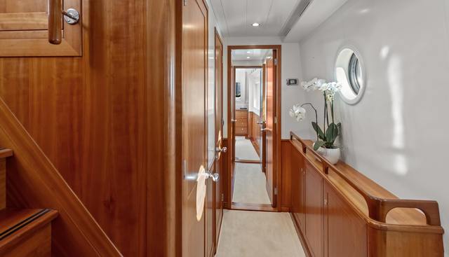 ARCHIPELAGO yacht for sale 13