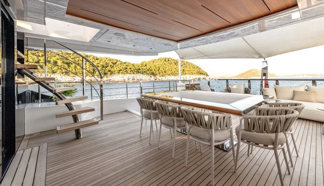 TOY yacht for sale 33