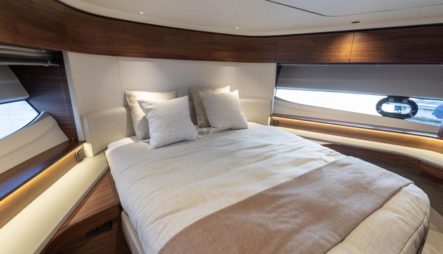 S65524 yacht for sale 113