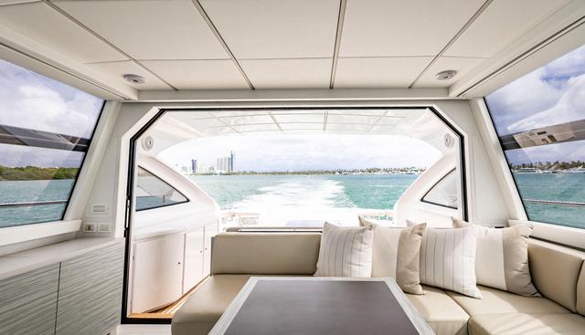 SEA SUITE I yacht for sale 20