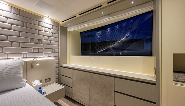 PHOENIX yacht for sale 45