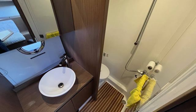 noname yacht for sale 48