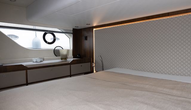 noname yacht for sale 30