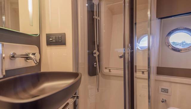 noname yacht for sale 500
