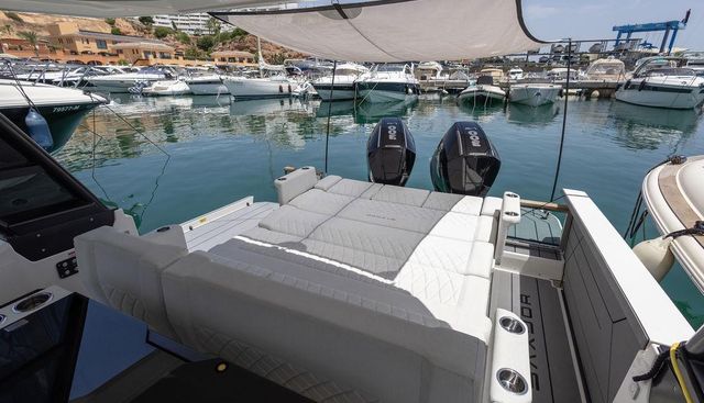 Sunnydaze yacht for sale 18