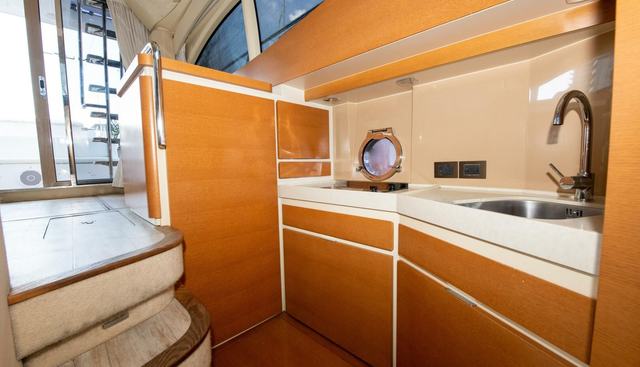 noname yacht for sale 12