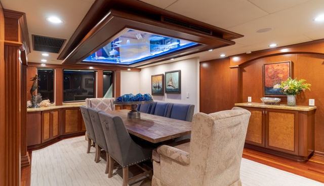 Huracan yacht for sale 52