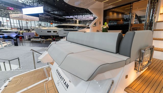 4532656 yacht for sale 15