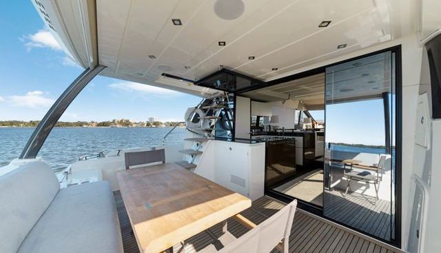 TO LIFE yacht for sale 9