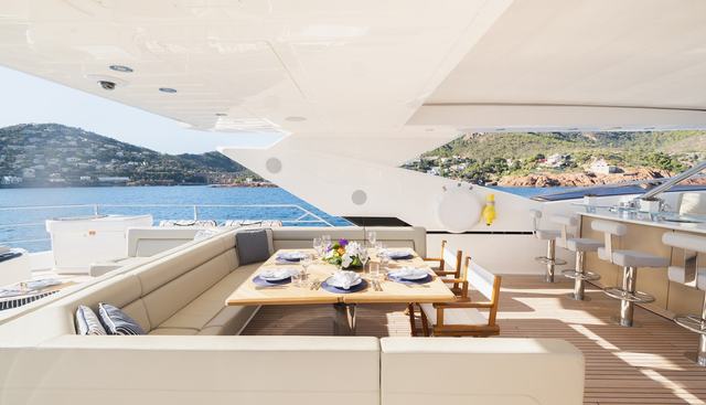 KING POWER yacht for sale 13