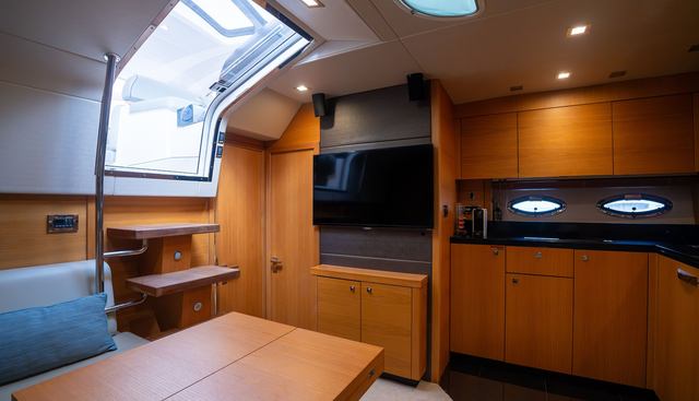 LENNY'S VISION yacht for sale 25